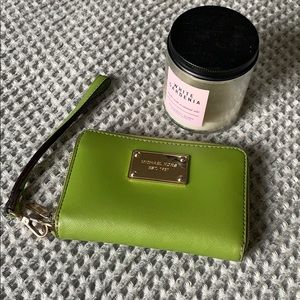 Michael Kors Green Zippered Wristlet